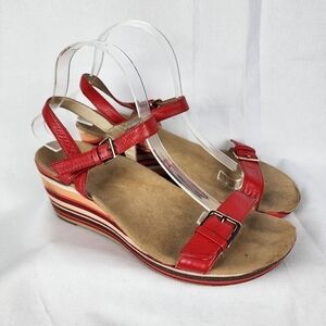 Vionic Enisa Striped Leather Strap Wedges Size 9